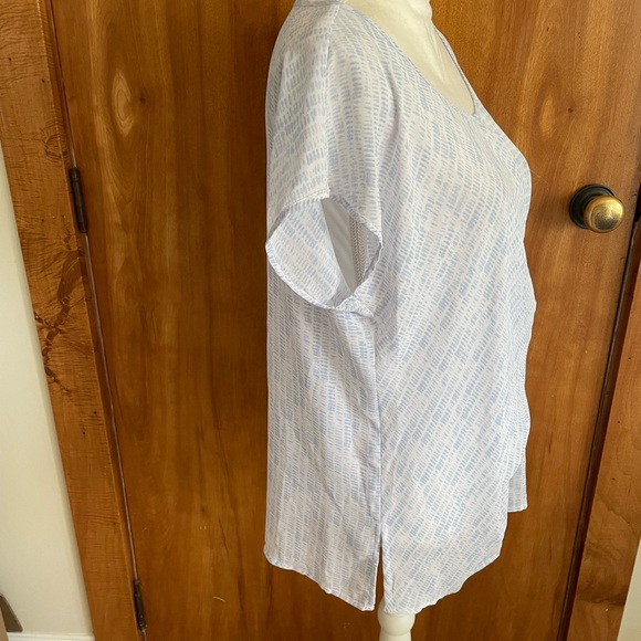 Woman’s short sleeve blouse a.n.a size large NEW - Picture 4 of 11